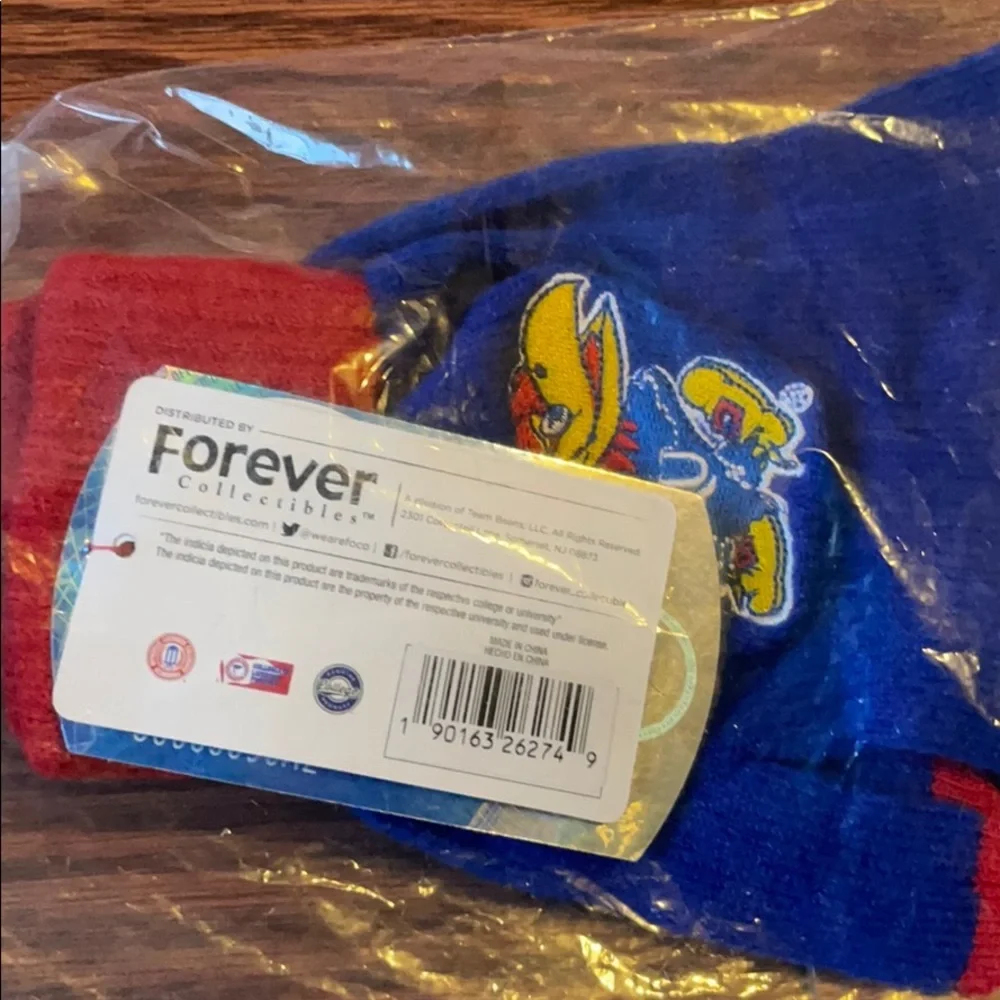 NWT Kansas Jayhawks Gloves w/ Texting Tips Small KU NCAA Blue Red
